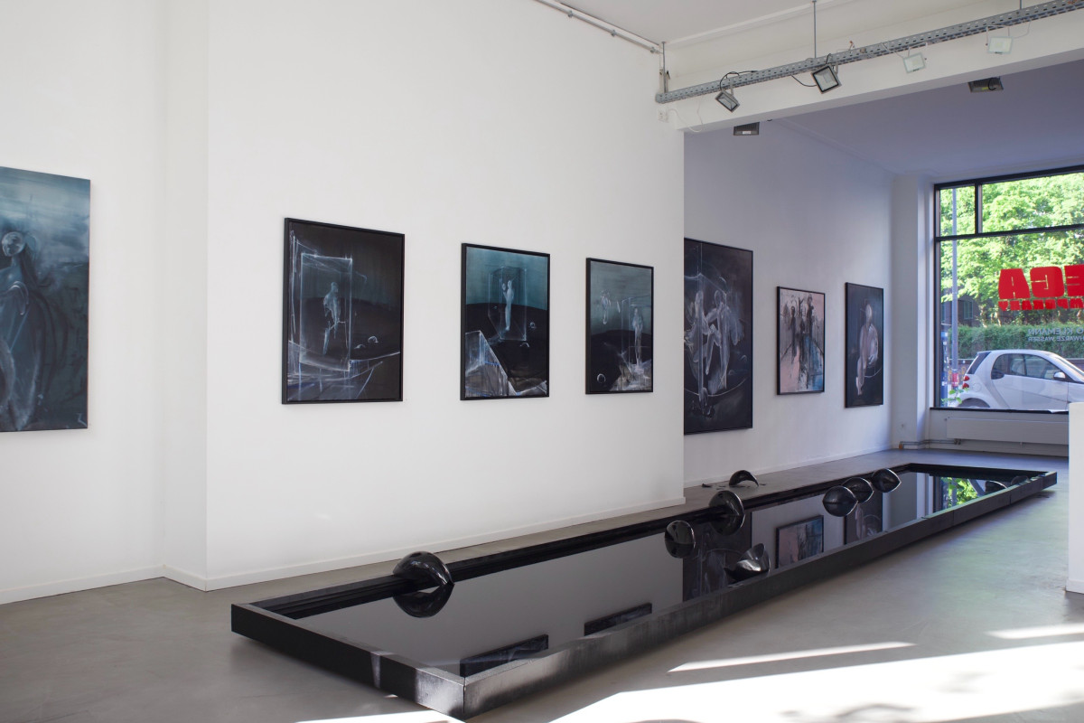 Das schwarze Wasser [Installation und Performance zur Malerei]