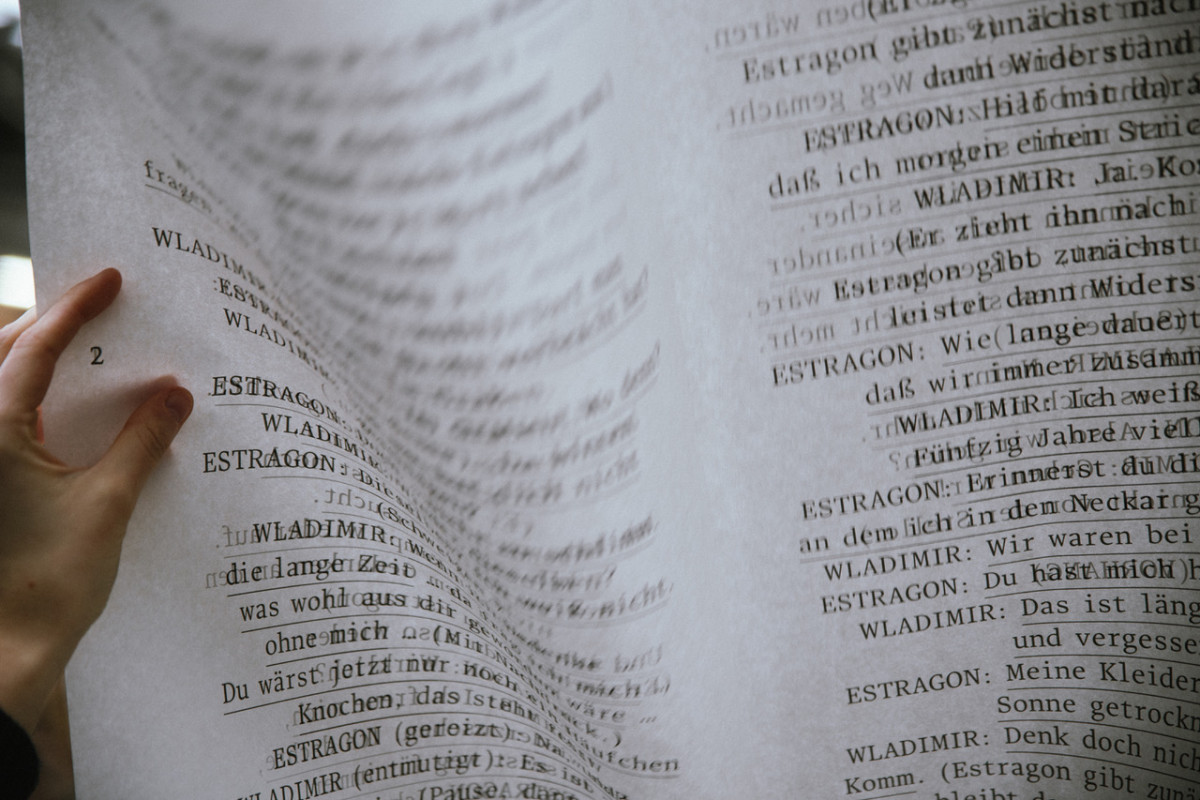 »Warten auf Godot« – eine experimentelle Buchgestaltung